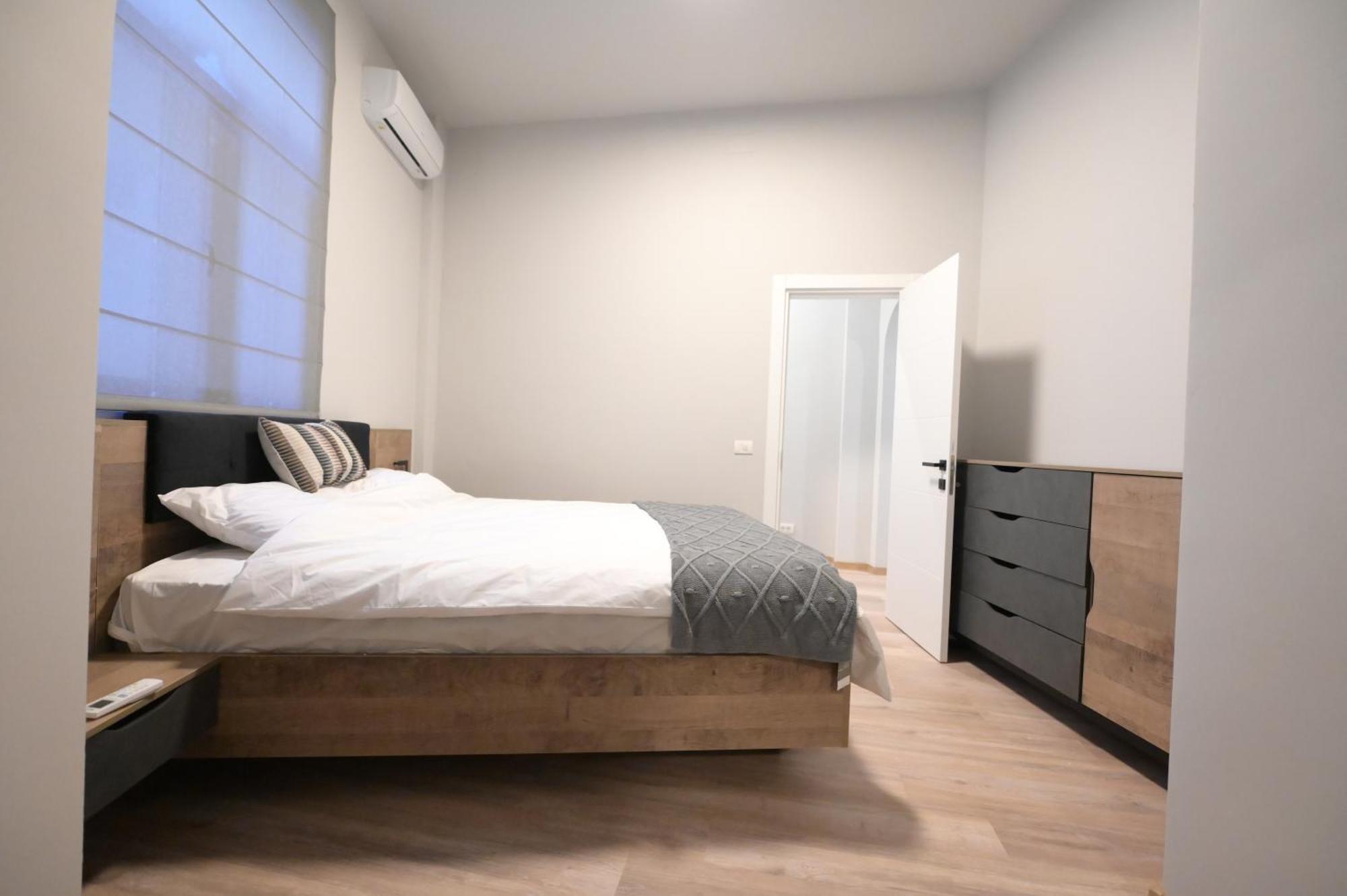 Appartamento Umbrella Street Center Luxury 2 Bedroom Bucarest